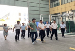 江西省撫州市委書記蒞臨公司指導工作 李文剛董事長熱情接待